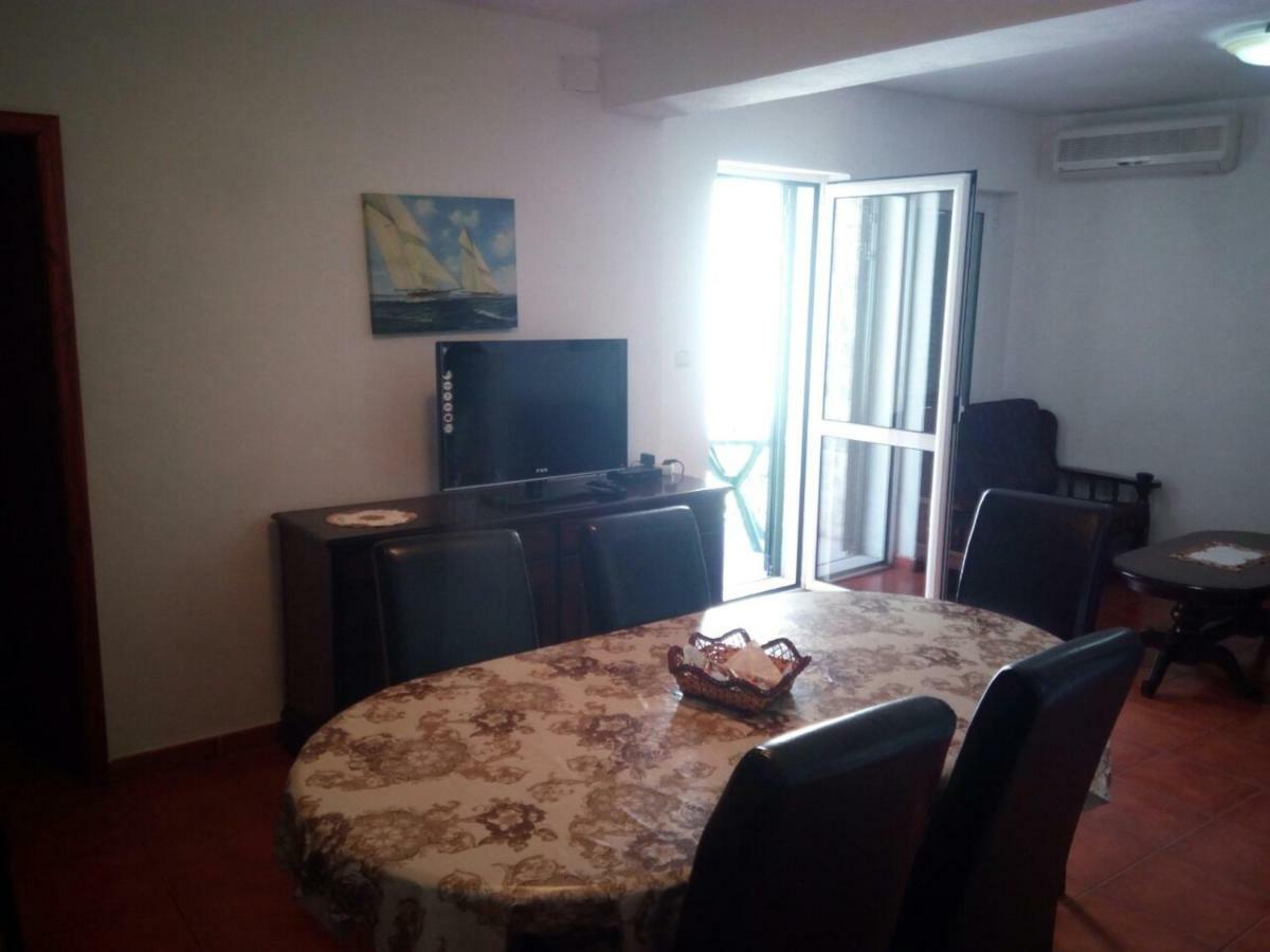 Apartmani Jasmina 코토르 외부 사진