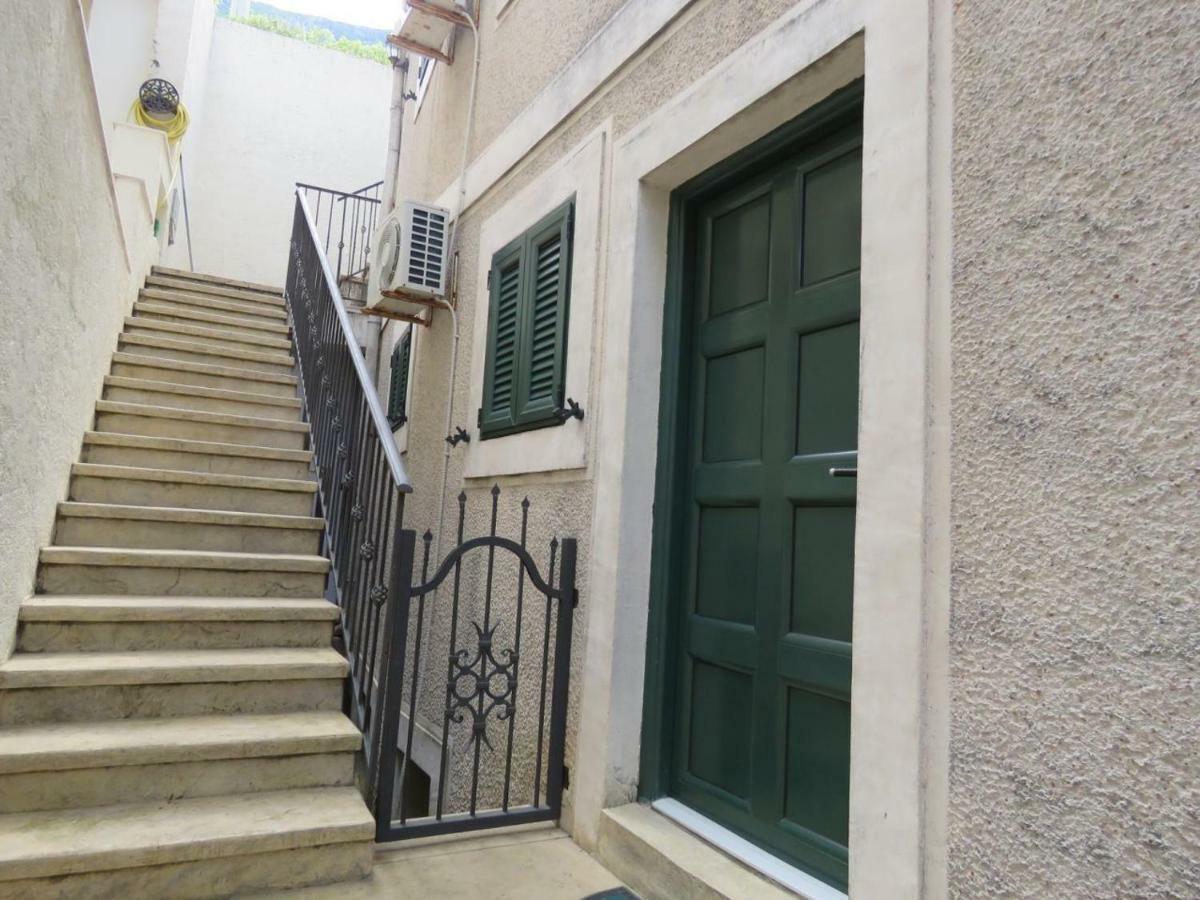 Apartmani Jasmina 코토르 외부 사진